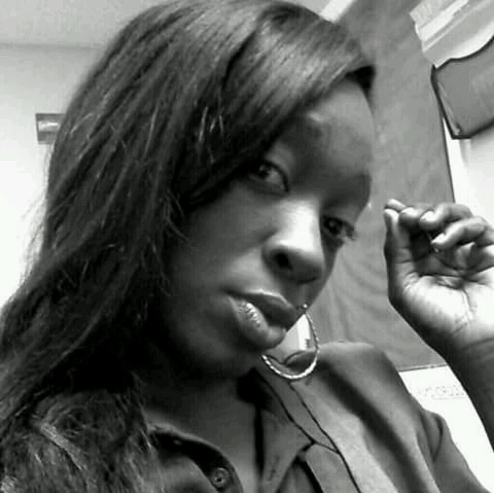 Meet your Posher, Meshia